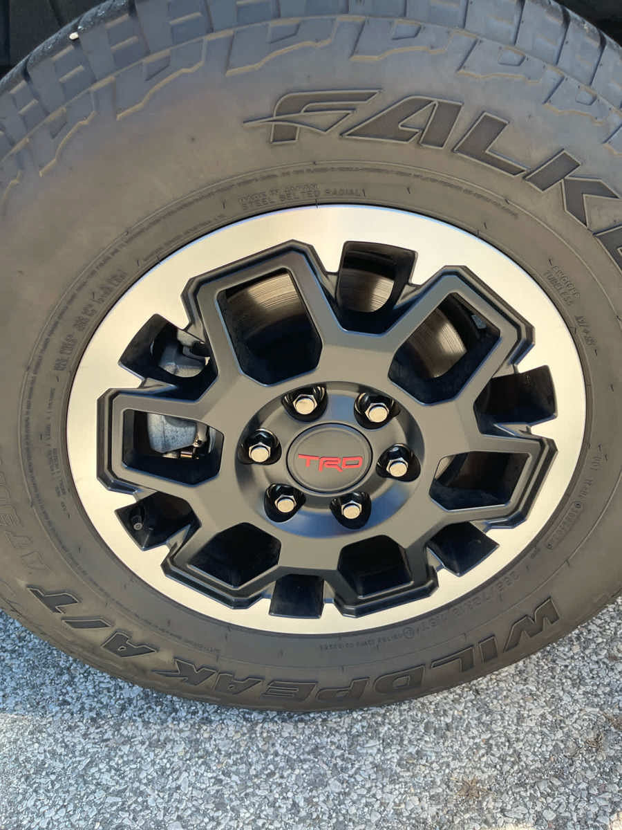 Used 2025 Toyota 4Runner TRD Off-Road AWD/4WD image 24