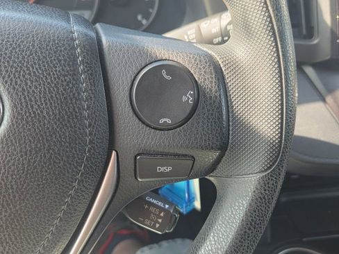 Used 2016 Toyota RAV4 LE AWD/4WD image 36