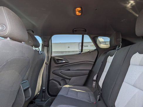 Used 2024 Chevrolet Trax RS w/ Driver Confidence Package FWD image 9