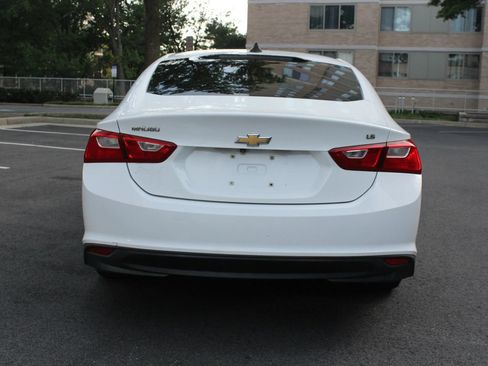 Used 2016 Chevrolet Malibu LS FWD image 8