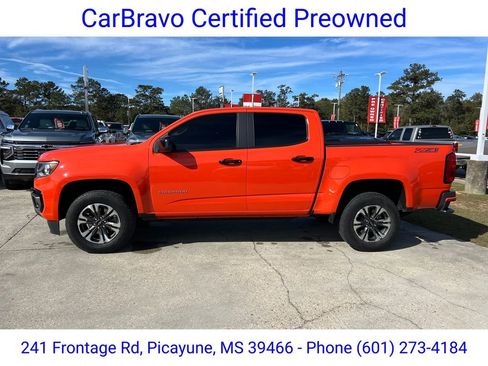 Used 2022 Chevrolet Colorado Z71 image 3