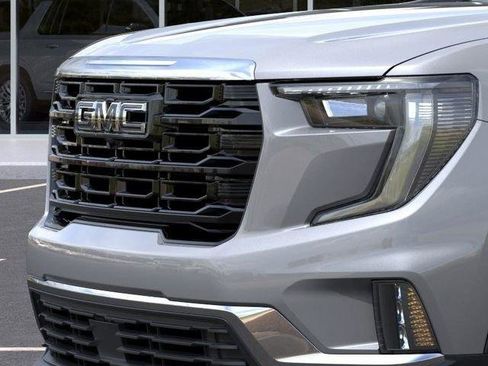 New 2026 GMC Acadia Elevation w/ Black Edition AWD/4WD image 13