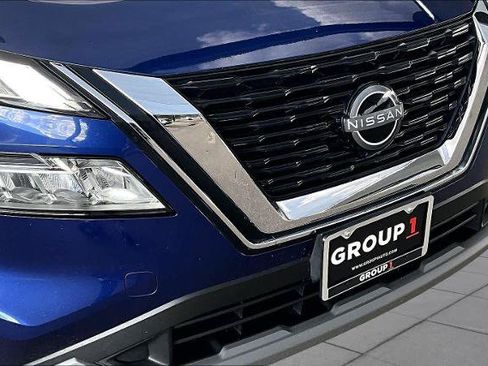 Certified 2023 Nissan Rogue SV FWD image 29