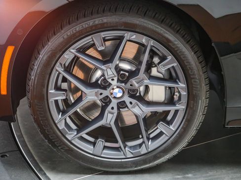 Used 2026 BMW 330i Sedan w/ Premium Package RWD image 10