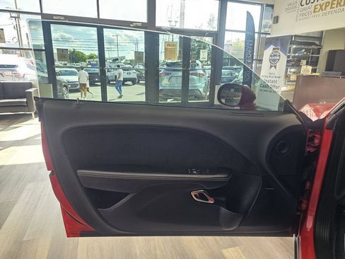 Used 2019 Dodge Challenger SRT Hellcat Redeye RWD image 16