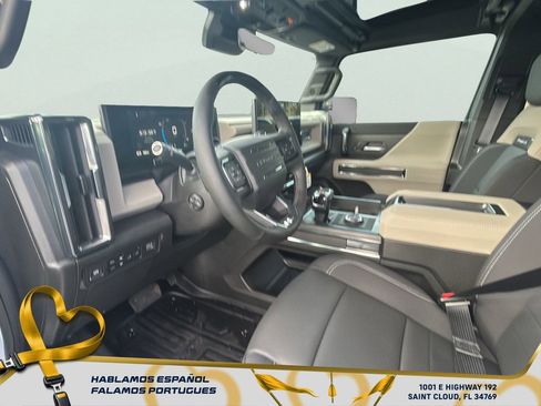 New 2026 GMC Hummer EV 4x4 Crew Cab image 12