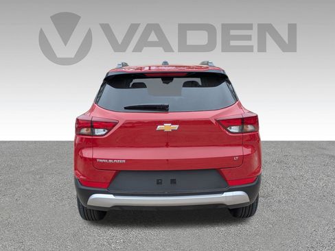 New 2026 Chevrolet TrailBlazer LT FWD image 24