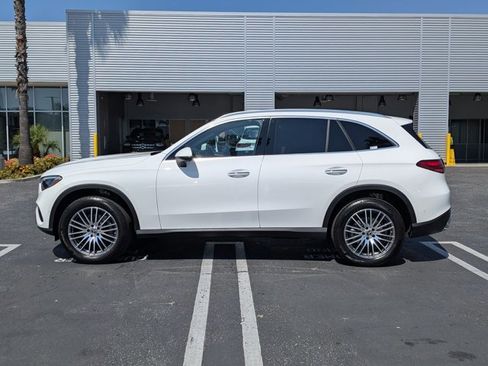 Used 2026 Mercedes-Benz GLC 300 4MATIC image 9