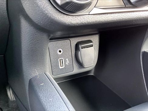 Used 2025 Nissan Versa S w/ S Plus Package image 31