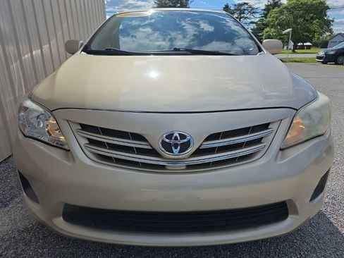 Used 2013 Toyota Corolla LE FWD image 13