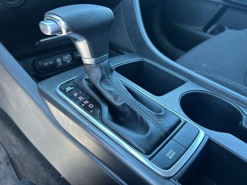 Used 2018 Kia Optima LX FWD image 20