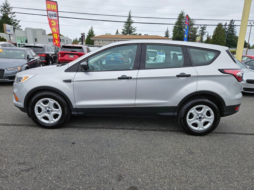 Used 2017 Ford Escape S FWD image 8
