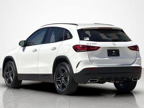 Used 2023 Mercedes-Benz GLA 250 image 3