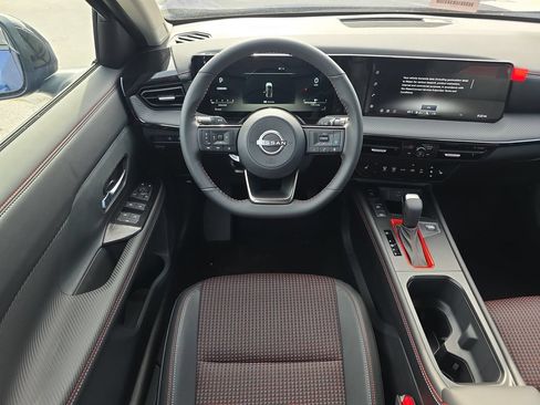 New 2026 Nissan Kicks SR w/ SR Premium Package FWD image 20