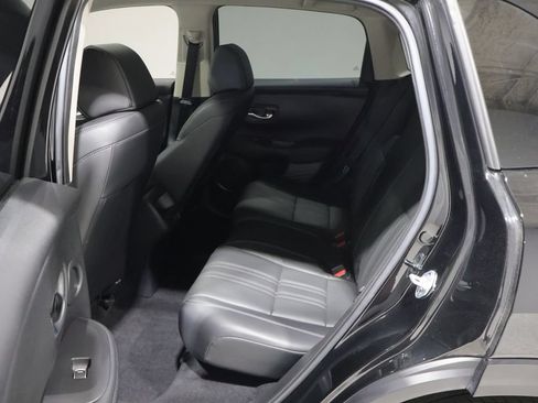 Used 2025 Honda HR-V EX-L image 17
