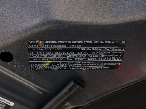 Used 2024 Nissan Rogue S AWD/4WD image 37