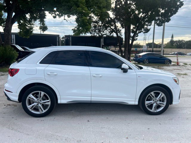 Used 2020 Audi Q3 2.0T Premium Plus AWD/4WD image 19