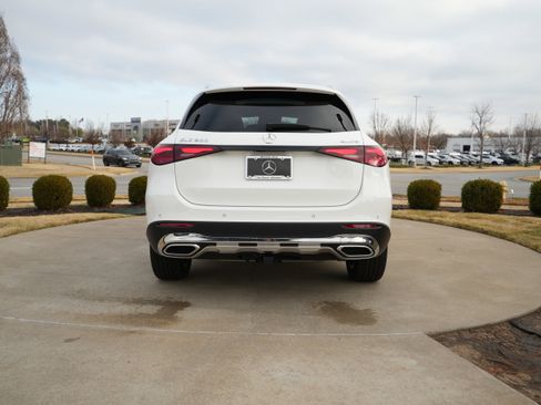 New 2026 Mercedes-Benz GLC 300 GLC 300 image 6