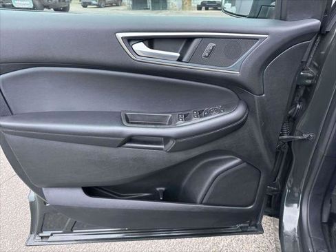 Used 2022 Ford Edge SEL w/ Convenience Package AWD/4WD image 15