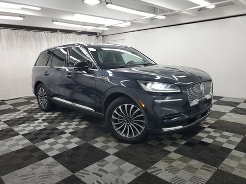 Used 2022 Lincoln Aviator Reserve w/ Elements Package Plus image 1