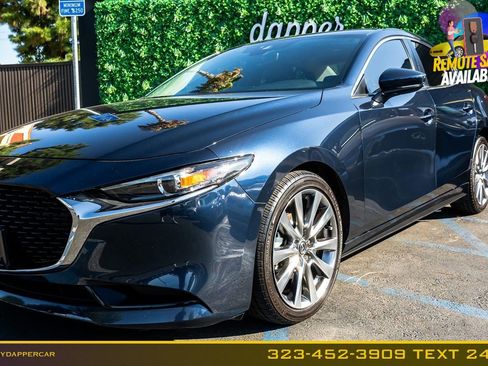 Used 2021 MAZDA MAZDA3 s FWD image 2