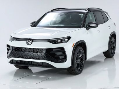 New 2026 Volkswagen Tiguan SE R-Line