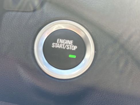 Used 2024 Chevrolet Equinox LT image 16