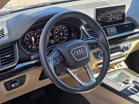 Used 2019 Audi Q5 2.0T Premium Plus w/ Premium Plus Package image 21