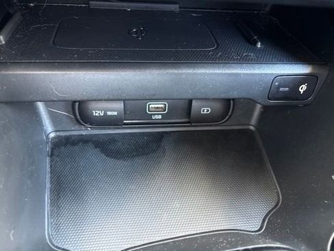 Certified 2022 Kia Soul S FWD image 19