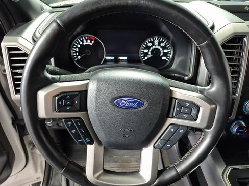 Used 2019 Ford F150 Platinum w/ Equipment Group 701A Luxury image 11