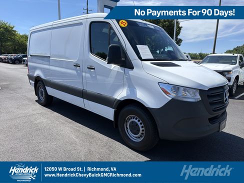 Used 2025 Mercedes-Benz Sprinter 2500 image 1