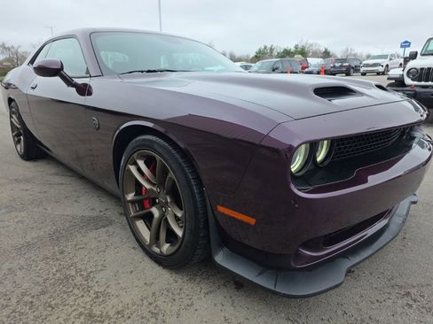Used 2021 Dodge Challenger SRT Hellcat w/ Plus Package image 3