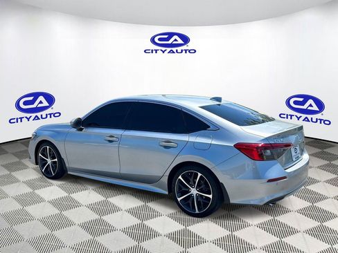Used 2024 Honda Civic Touring image 7