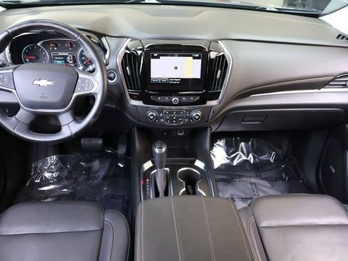 Used 2019 Chevrolet Traverse LT w/ LT Premium Package FWD image 18