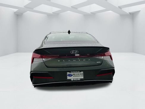 New 2025 Hyundai Elantra SEL image 6