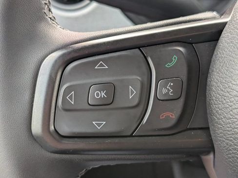 Used 2025 Jeep Gladiator Sport AWD/4WD image 25