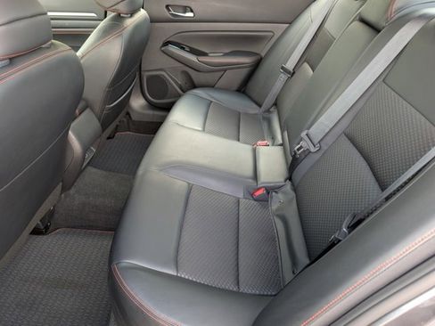 Used 2023 Nissan Altima 2.5 SR image 26