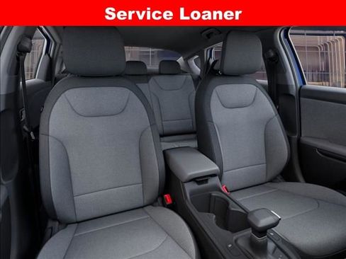 New 2025 Kia K4 LXS image 15