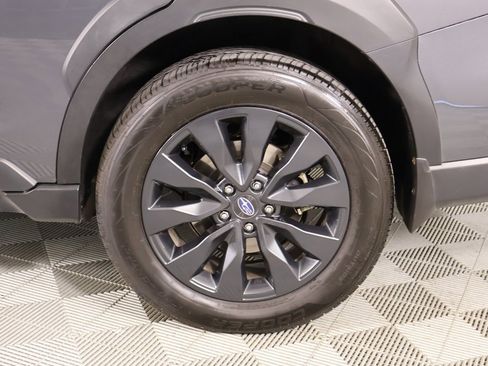 Used 2023 Subaru Outback Onyx Edition XT w/ Popular Package #2 image 19