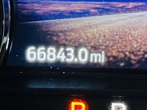 Used 2022 Ford Escape SE w/ Convenience Package image 10