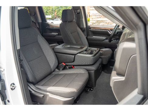Used 2024 Chevrolet Silverado 1500 LT AWD/4WD image 15