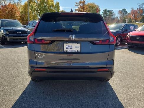 Used 2026 Honda CR-V LX image 7