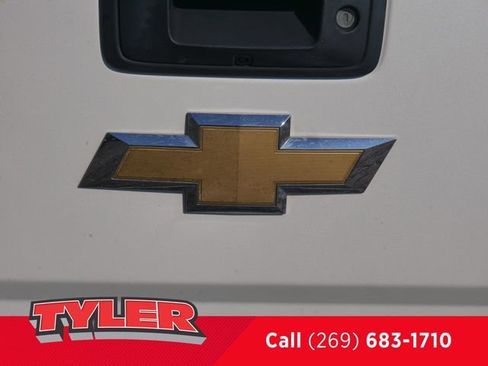 Used 2014 Chevrolet Silverado 1500 High Country image 20