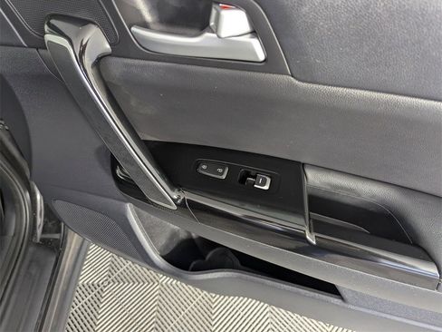 Used 2022 Kia Sportage EX image 18