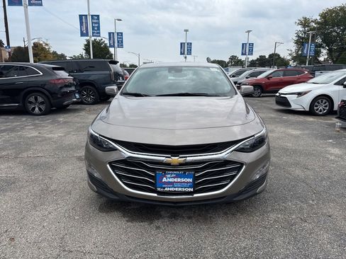 Certified 2023 Chevrolet Malibu LT image 2