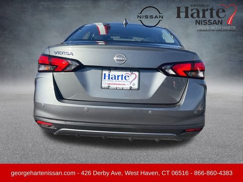 New 2025 Nissan Versa SV image 4