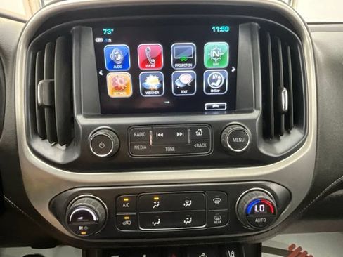 Used 2017 GMC Canyon SLT w/ Driver Alert Package AWD/4WD image 10
