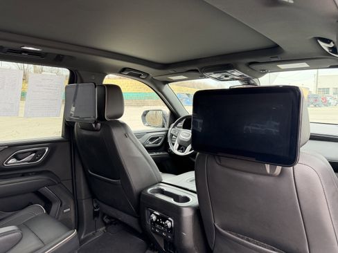 Used 2021 GMC Yukon SLT w/ SLT Luxury Plus Package image 11