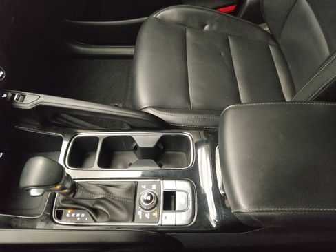 Used 2024 Kia Telluride S AWD/4WD image 26