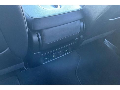 Used 2022 GMC Sierra 2500 SLT image 10